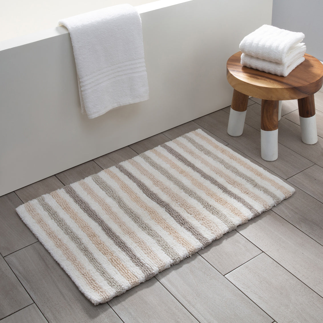 Field Stripe Bath Mat